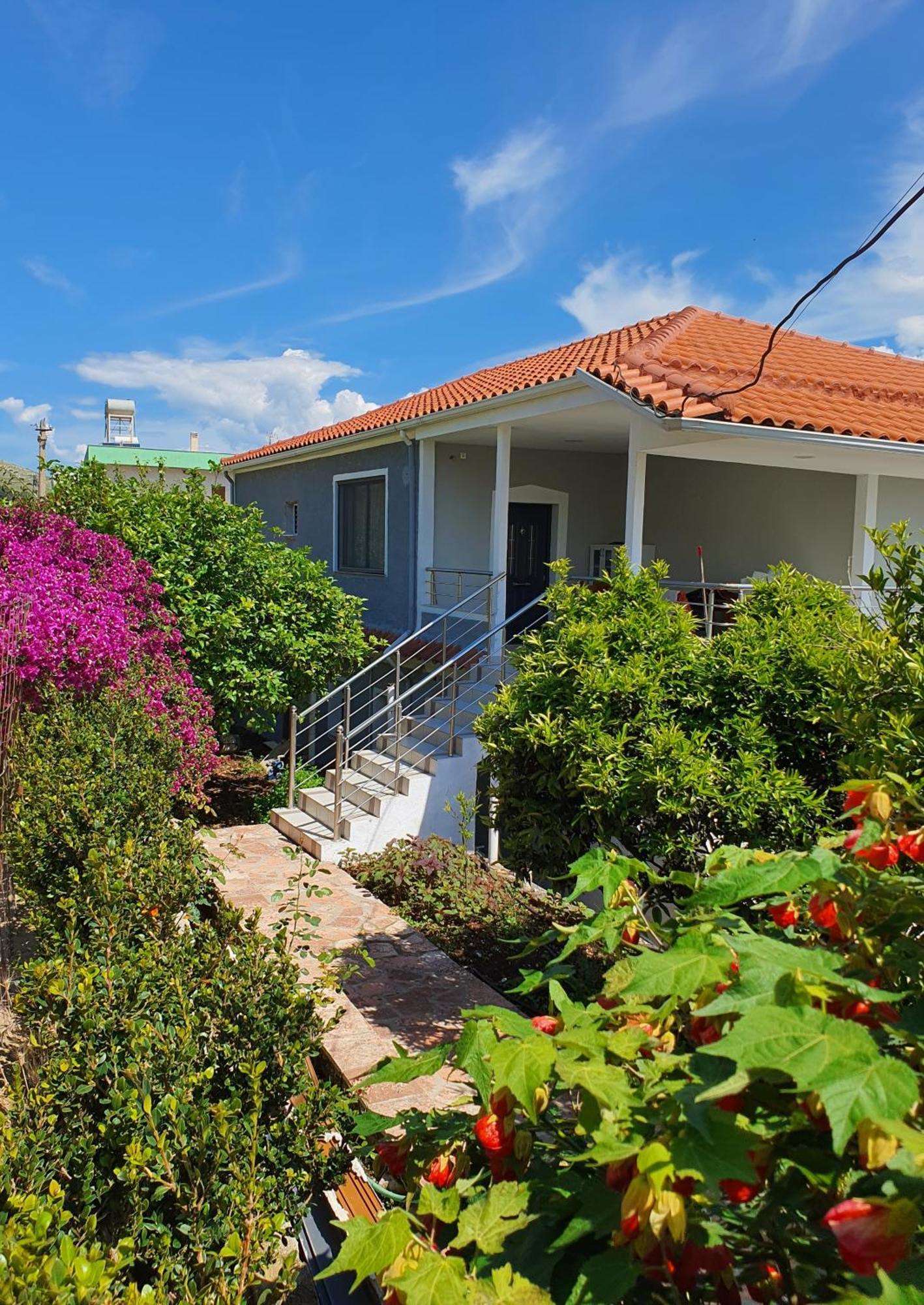 Akeron'S Rooms Sarandë Eksteriør bilde