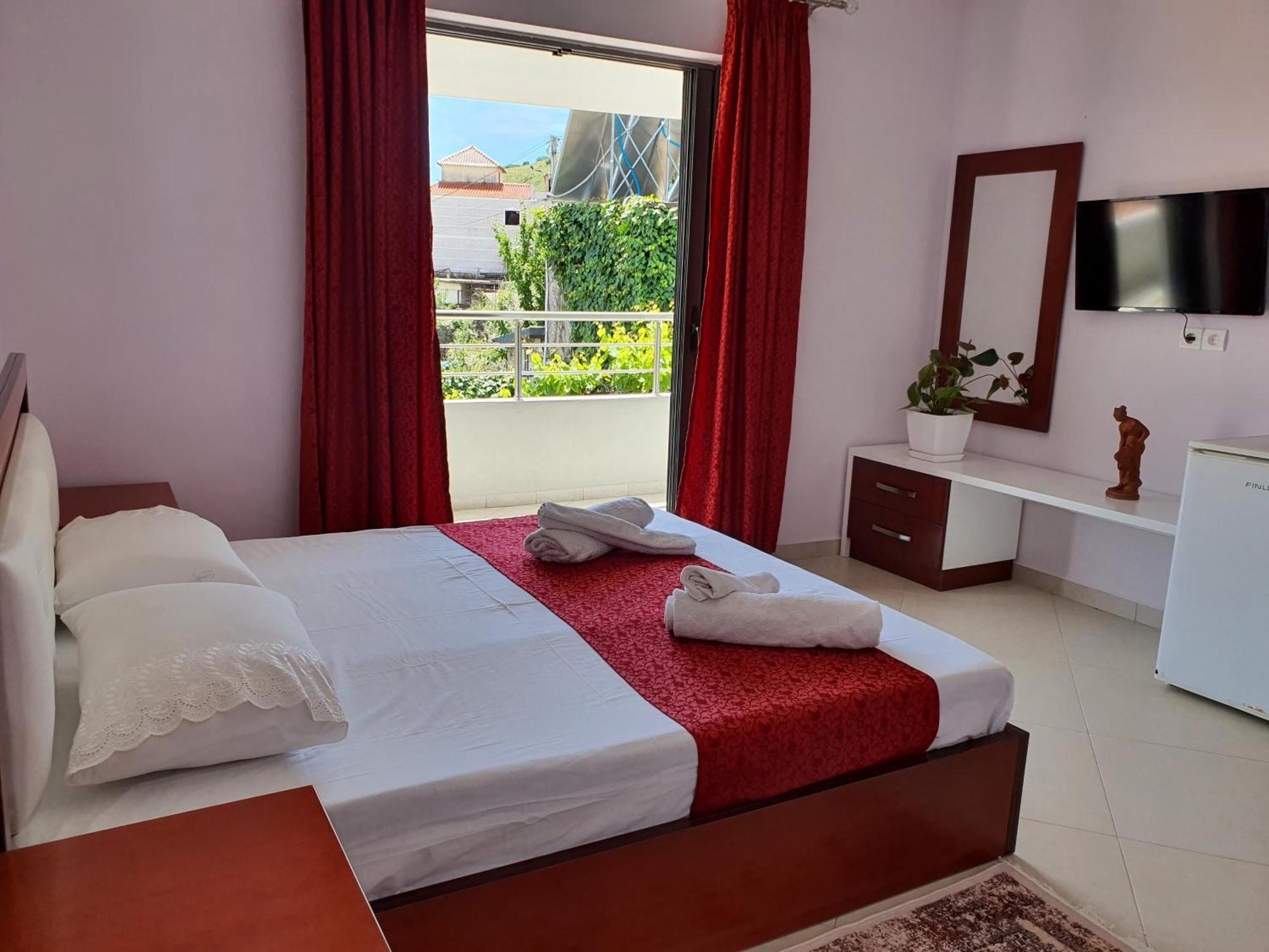 Akeron'S Rooms Sarandë Eksteriør bilde